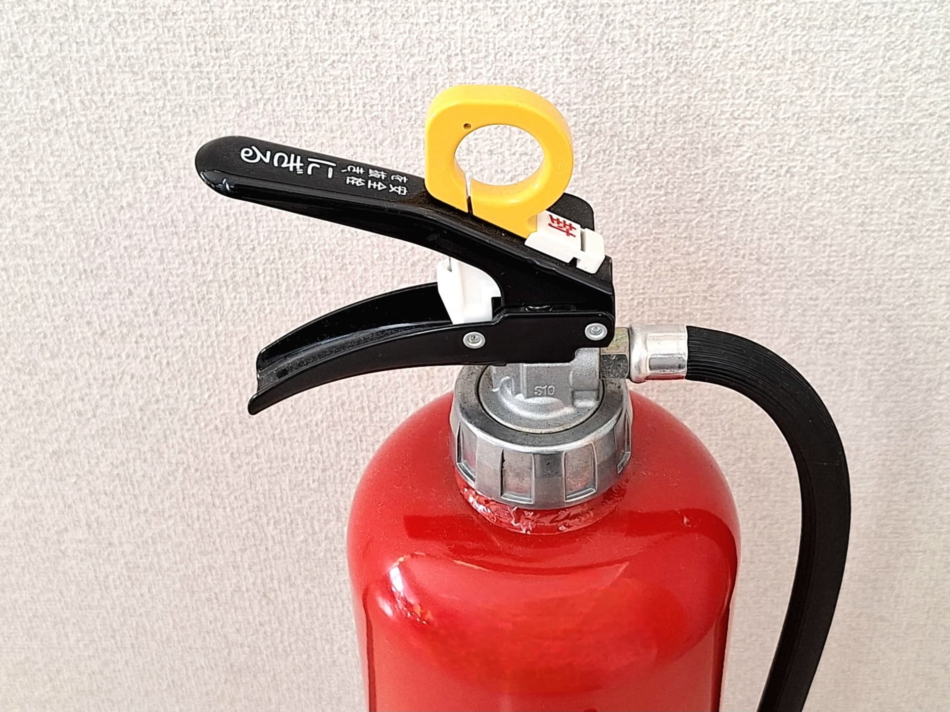 民泊の防火対策完全ガイド｜法的要件から実践的な安全対策まで